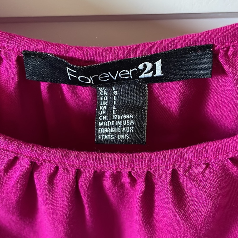 Forever 21 Women’s Magenta Cold Shoulder Short Sleeve Dress w/ Belt Loops - L - Picture 2 of 5